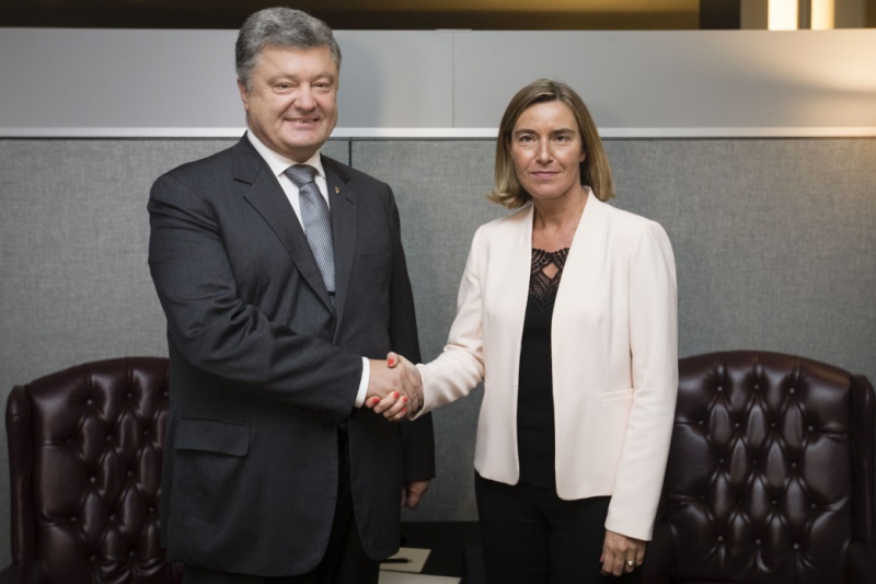 Украина рассчитывает на более действенную поддержку ЕС в вопросе освобождения украинских политзаключенных - Порошенко