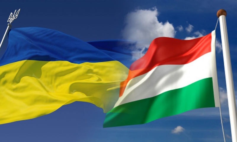 Отношения Украины и Венгрии могут значительно ухудшиться при неразрешении ситуации с законом об образовании - экс-посол