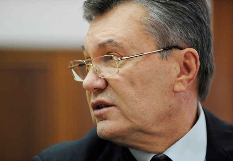 Адвокат Януковича хочет вызвать полицию в суд из-за якобы "преступления"