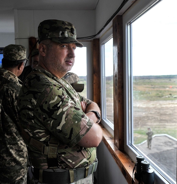 Турчинов отреагировал на сообщения о якобы о поставках оружия из Украины в Южный Судан 