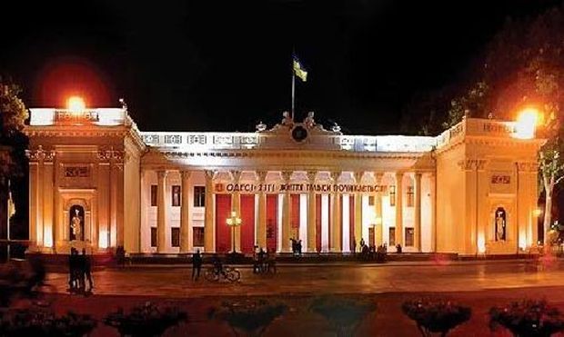 Одесский горсовет завтра продолжит работу сессии, прерванной 20 сентября из-за массового митинга