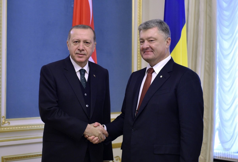 Порошенко рассчитывает на поддержку Турцией позиции Украины относительно миротворцев ООН на Донбассе