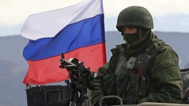 Налаживанию американо-российских отношений мешает военное присутствие РФ в Украине - Волкер