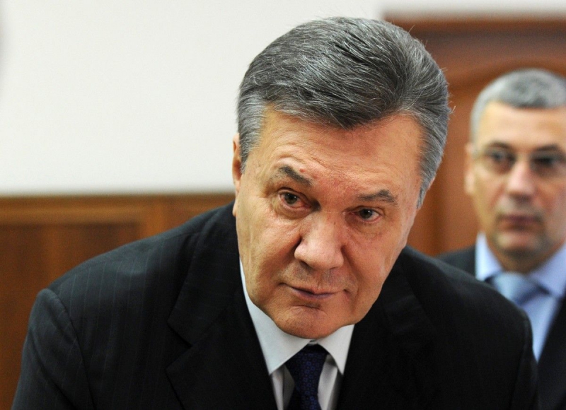 Адвокат Януковича поехал в Россию на встречу с клиентом (видео)