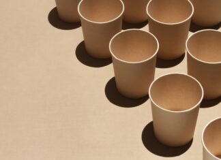 Ламинированный картон для стаканов: прочность, безопасность и практичность
