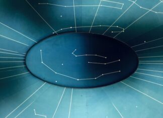 Уран в 5 доме: влияние на творчество и хобби