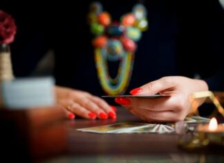 Расшифровка значения карты «Да, но нет» в Таро