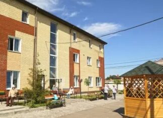 Как выбрать дом престарелых: пошаговое руководство для семей