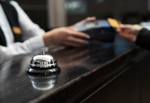 Удобство бронирования отеля онлайн: преимущества и критерии выбора